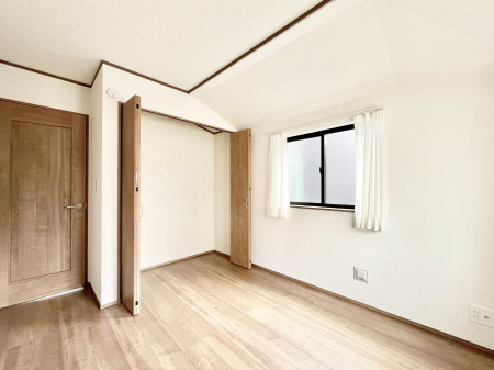 q@q܂̂ƂĂIߗނ̐ڂɕ֗ȃN[[bgt̗mB