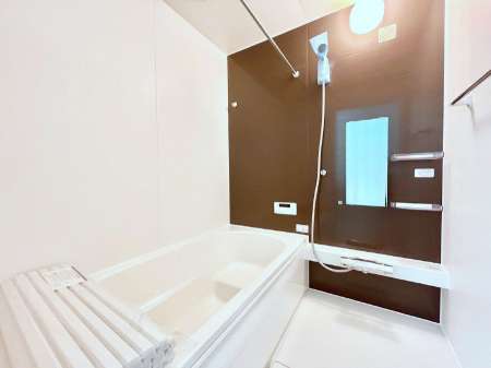 �����@����̔�������Ă���閾�邢�������̂���o�X���[��  