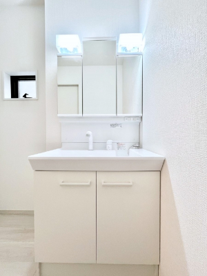 ���ʑ�E���ʏ��@�傫�����₷���O�ʋ��Ő�����������ʑ�́A�g�����Ȃ݃`�F�b�N�┧�̂������ɂ������߂ł��B 