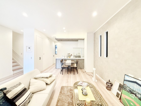 ���r���O�@�J��������L�X���r���O�ŉƑ��݂�Ȃł������߂����܂��B