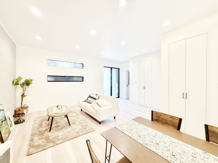 ���r���O�@�Ƒ��c���̎��Ԃ����������Ȃ��났�̃��r���O�_�C�j���O�B