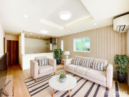 rO@Ƒ̓₩Șbŕ܂閾邢rO@ƋCGł