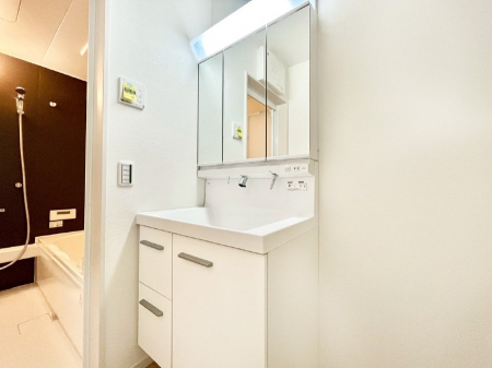 ���ʑ�E���ʏ��@������������ʉ��ώ��Œ��̐g�x�x�����K