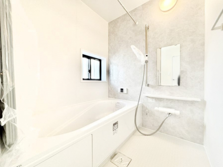 �����@����̔�������Ă���閾�邭�������̂���o�X���[��