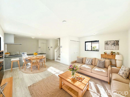 ���r���O�@���Ƒ��̓��₩�Șb�����ŕ�܂�閾�邢���r���O  ���Ƌ��CG�ł�