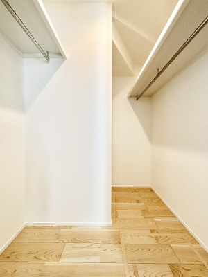 ̑@EH[NCN[[bg̊pŐԃXbL  