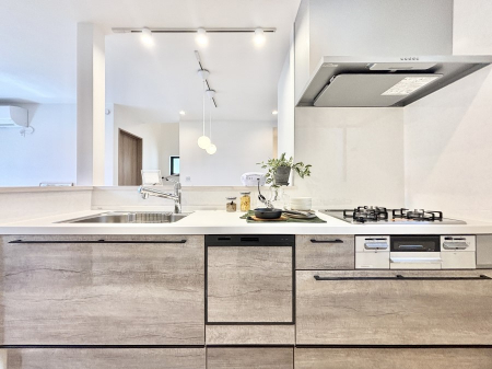 Lb`@Ƃ肠Lb`ł͂ƑƊył܂B  