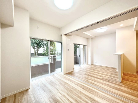 ̑ρ@rOאڂ̗m͊JărỎƂĂg܂