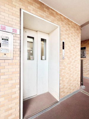 ���̑��@�G���x�[�^�[