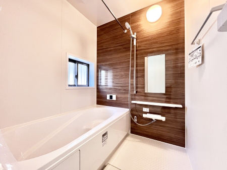 �����@����̔�������Ă���閾�邢�������̂���o�X���[��