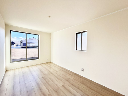 ���̑����ρ@�o���R�j�[���J�������v���X���Ă����m��