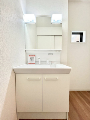 ���ʑ�E���ʏ��@���[�͂Ƌ@�\���ɗD�ꂽ���ʉ��ϑ�