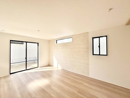 ���̑����ρ@�Ƒ������R�ƏW�܂�e���̃X�y�[�X�ɂȂ肻��