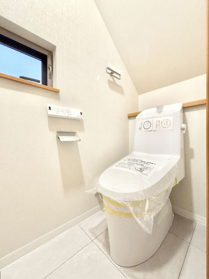 gC@gC1K2KꂼɔzuĂĂƂĂ֗łB 