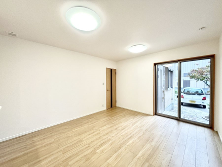 rO@傫ȑ炽Ղ̗zƕ郊rO