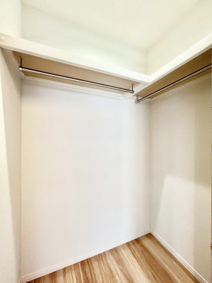 ̑@EH[NCN[[bg̊pŐԃXbL  