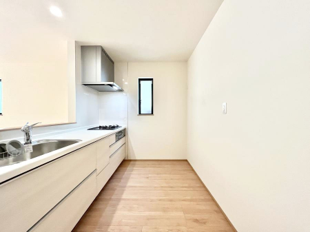 �L�b�`���@��Ƃ肠��L�b�`���ł͂��Ƒ��Ɗy�������������ł��܂��B