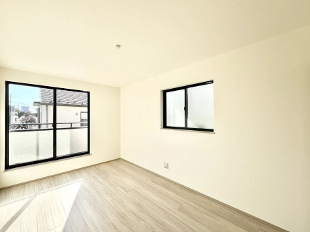 ���̑����ρ@�o���R�j�[���J�������v���X���Ă����m��