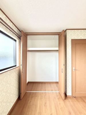 ���[�@�����Ղ�̎��[�X�y�[�X�ŉ��K�ɕ�点���� 