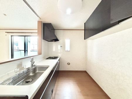 �L�b�`���@��Ƃ肠��L�b�`���ł͂��Ƒ��Ɗy�������������ł��܂��B