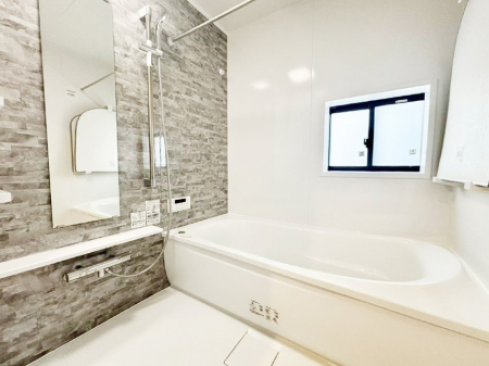 �����@����̔�������Ă���閾�邢�������̂���o�X���[��