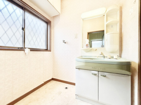 ʑEʏ@̂KԂłB̐gxxCǂg܂I