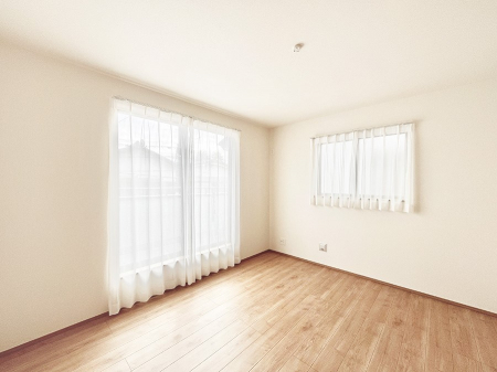 �Q���@�g���₷���`�Ńx�b�g��Ƌ�̒u�����ɂ����邱�Ƃ�����܂���B   