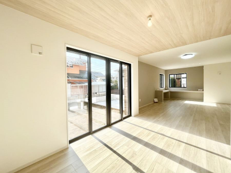 ���̑����ρ@�Ƒ������R�ƏW�܂�e���̃X�y�[�X�ɂȂ肻�� 