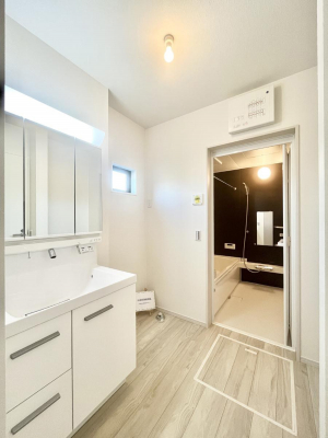 ���̑��@�g�x�x���X���[�Y�ɂ����Ȃ���E�ߏ�      