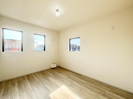 ���̑����ρ@2�ʍ̌����m�ۂ������邢��ԁB�Ƒ��݂�Ȃ����K�ȕ�炵����������݌v�ł��B 