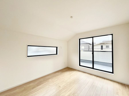 �Q���@���邢�o���R�j�[�T�C�h�ɗm����ݒu�B�ڊo�߂̗ǂ��Q���ɁB  