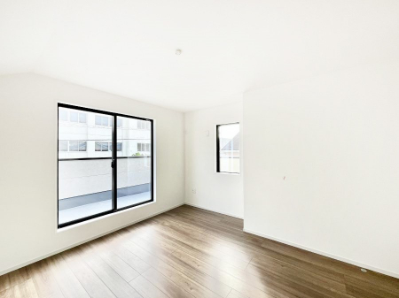 ���̑����ρ@�o���R�j�[���J�������v���X���Ă����m��