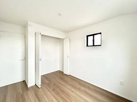 �q�������@�q�������ɂ��������߂Ȏ��[�X�y�[�X�����Ղ�̋���