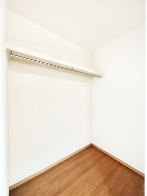 ���̑��@�ߗނ��n���K�[�Ɋ|�����܂܎��[�ł���WIC�B�ߗނ̐������ڂ����₷���ĕ֗��ł��I