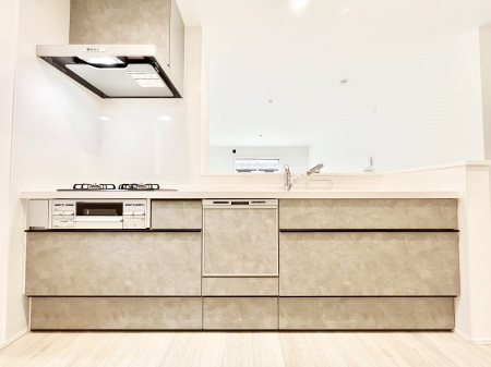 �L�b�`���@�������������I�ɁA�y�����I�V�X�e���L�b�`��