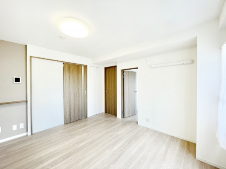 rO@Ƒc̎ԂȂ났̃rO_CjO