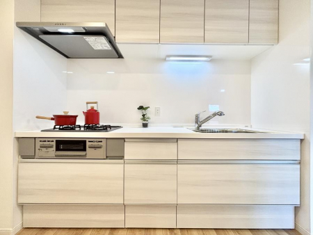 �L�b�`���@�������������I�ɁA�y�����I�V�X�e���L�b�`���@