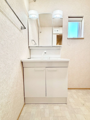 ʑEʏ@傫₷OʋŐʑ́AgȂ݃`FbN┧̂ɂ߂łB 