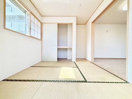 ̑ρ@_炩̋Ԃ́Aql̗Vя◈q̂ĂȂ̏ꏊƂďd󂵂܂B 