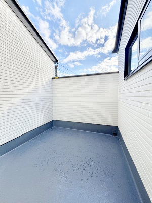 �o���R�j�[�@�L�X�o���R�j�[�ł����󕨂��C�����悭�����܂��B