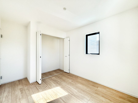 Q@g₷`ŃxbgƋ̒uɂ邱Ƃ܂B   