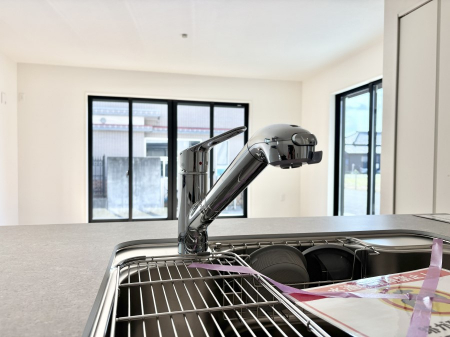 ̑ρ@łȂB̐ŐƏ򐅂gB