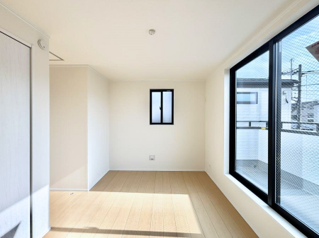 �Q���@���邢�o���R�j�[�T�C�h�ɗm����ݒu�B�ڊo�߂̗ǂ��Q���ɁB 