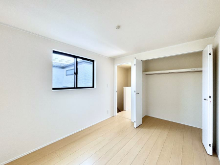 �q�������@�q�������ɂ��������߂Ȏ��[�X�y�[�X�����Ղ�̋���