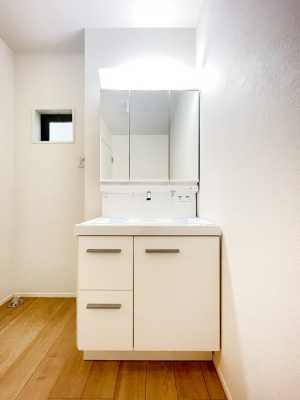 ʑEʏ@傫₷OʋŐʑ́AgȂ݃`FbNɂ߂łB