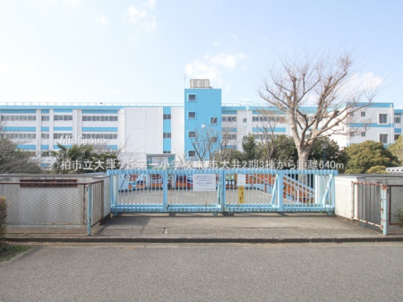 ӊ@wZ 640m sÃuꏬwZ