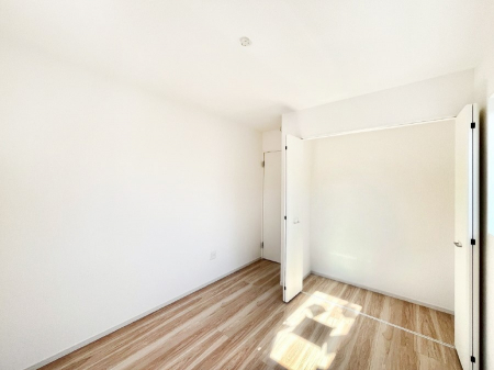 q@q܂̂ƂĂIߗނ̐ڂɕ֗ȃN[[bgt̗mB