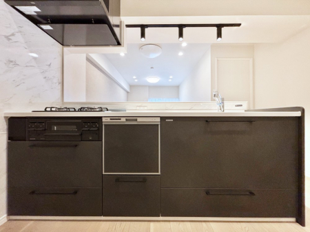 �L�b�`���@���������Ȃ��炲�Ƒ��Ƃ̉�b���y���߂�ΖʃJ�E���^�[�L�b�`��  �@