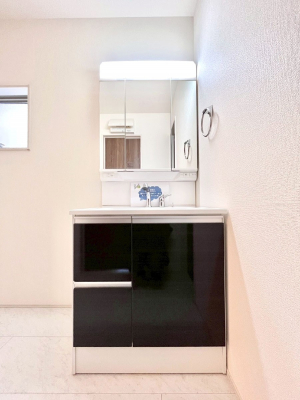 ���ʑ�E���ʏ��@�傫�����₷���O�ʋ��Ő�����������ʑ�́A�g�����Ȃ݃`�F�b�N�┧�̂������ɂ������߂ł��B 