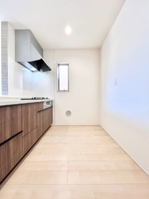 �L�b�`���@��Ƃ肠��L�b�`���ł͂��Ƒ��Ɗy�������������ł��܂��B